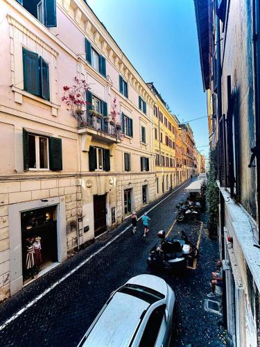 Monti Hideaway - Walk to Colosseum & Forum