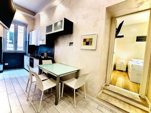 Monti Hideaway - Walk to Colosseum & Forum