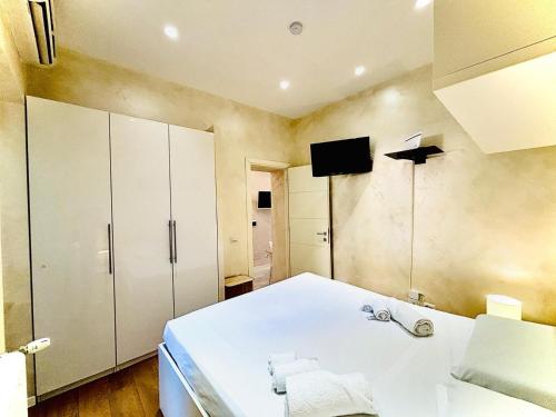 Monti Hideaway - Walk to Colosseum & Forum