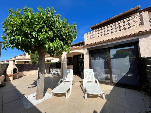 Belle villa d'angle spacieuse semi climatisée, de tout confort dans domaine PORTES DU SOLEIL, ACCES PISCINES PAYANT EN SUPPL - 3 chambres, 6 couchages, wifi, 400m de la mer LRPDSJ7