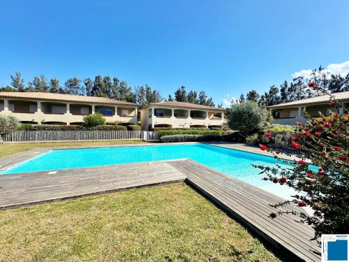 Villa Nepita-climatisation-1chb- piscine