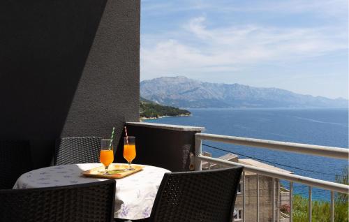 Cozy Apartment In Omis With Wifi