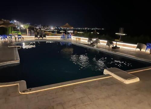 فينيسيا العين السخنه