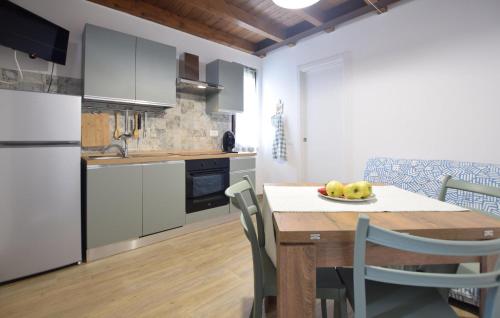 Dapur atau dapur kecil di Pet Friendly Apartment
