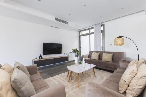 Immense appartement 6pièces au Golf