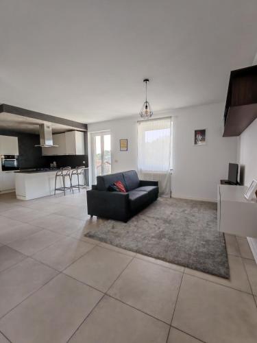 Fotografie z fotogalerie ubytování Appartamento con piscina - I Versanti Apartment v destinaci Alice Bel Colle