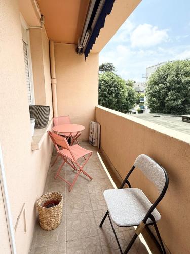 Le Tilleul F2 cosy proche centre