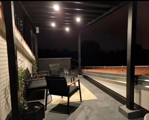 Dalani House