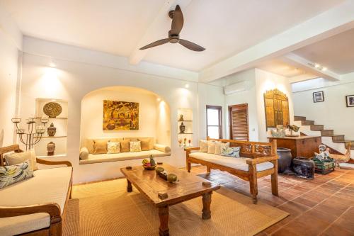 Et opholdsområde på Villa Tropical Svasti by Nakula