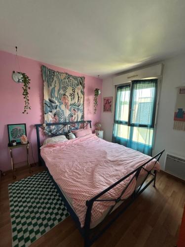 Photo de la galerie de l'établissement City-Center Appartment - Le Bourget AIR SHOW, au Bourget