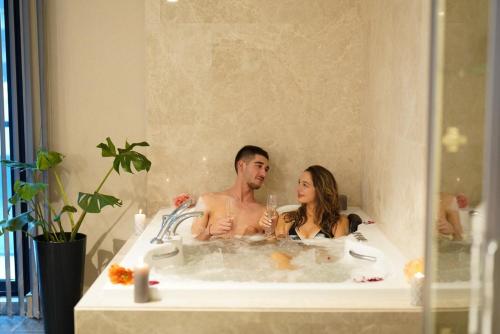 אורחים שוהים ב-Season Suite Apart-Hotel