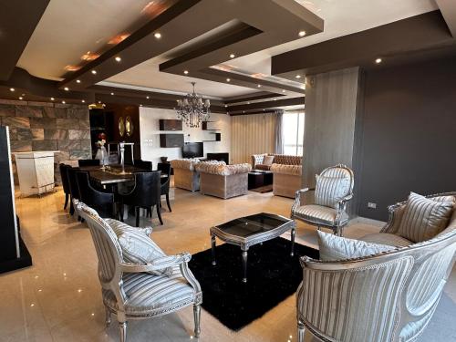 Modern Spacious Apartment in Nasr City near City Stars and Shopping