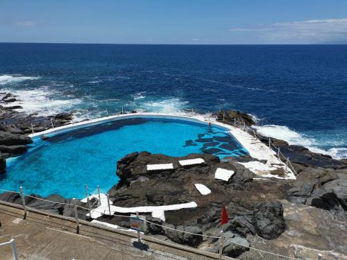 Barandas Beachfront Apartment Ocean Outside