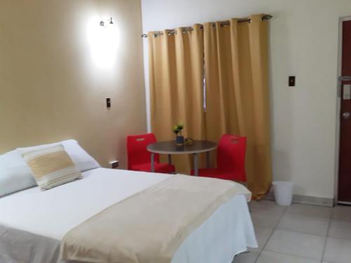 Reste En Jaunte inside The Cattleya Hotel