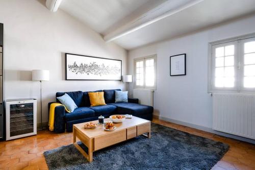 La Lucarne du Palais - Clim et Wifi - Vue sur le Palais des Papes à 20m