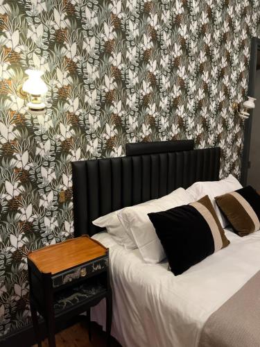 Chambres d'hôtes Manoir Ker-Huellaにあるベッド
