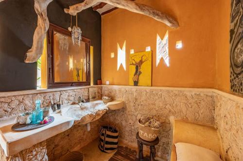 Gallery image of Stunning Manda Beachfront 6-Bed Villa in Lamu