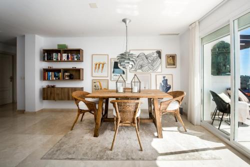 Sun-Kissed Duplex Penthouse