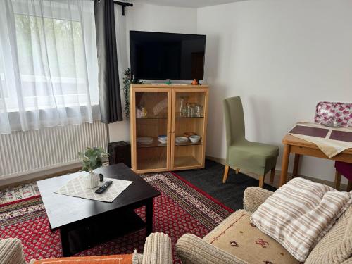 Televisyen dan/atau pusat hiburan di Apartment-Monteurzimmer-Vogl