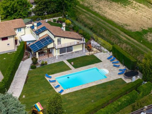 Πισίνα στο ή κοντά στο Villa Isabel - Venice Retreat with Pool