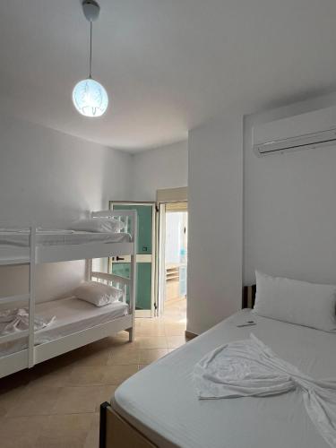 Beach Apartment Shkembi Kavajes near Praia Grande Durres