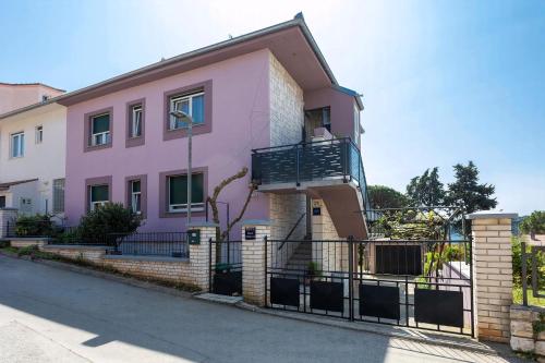 Appartement Perka Mit Terrasse, Grill Und Garten