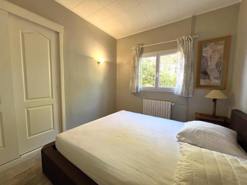 MISTRAL Appartement T3 climatisé pour 4 personnes proche plage de la Capte
