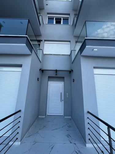 Fotografie z fotogalerie ubytování Sergios Apartment v destinaci Néa Péramos