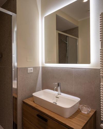 Koupelna v ubytování Il Casale degli Ulivi - Agriturismo - TENIMENTI LEONE