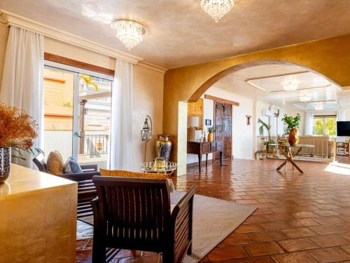 Villa Toscana Indoor Heated Pool, Sea view