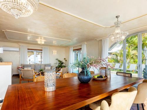 Villa Toscana Indoor Heated Pool, Sea view