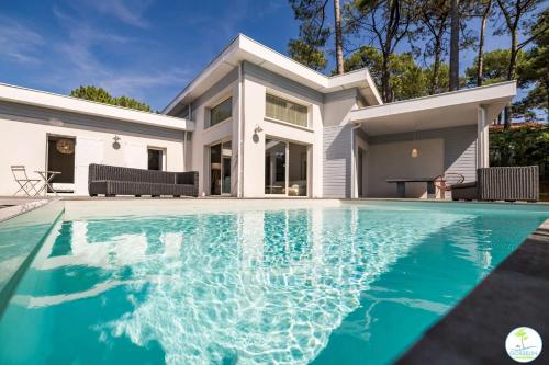 Villa Familiale avec Piscine 10 pers Biscarrosse
