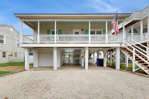 オーシャン・アイル・ビーチにあるThe Beach Houseのギャラリーの写真