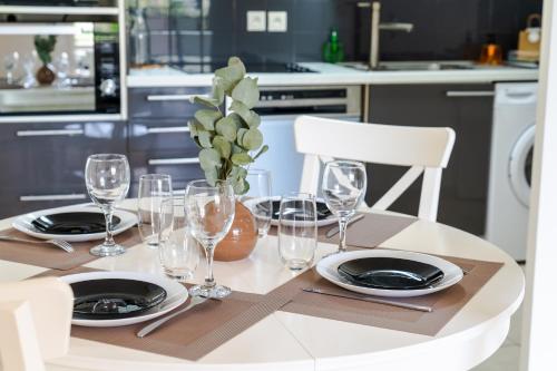 Photo de la galerie de l'établissement Évasion Chic - Plages Terrasse, clim 2 ,Parkings, à Marseille