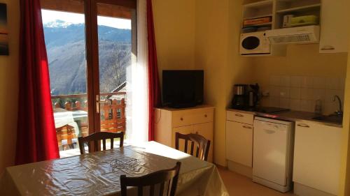 Appartement confortable à Ignaux, 31 m² avec piscine