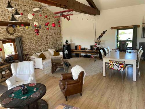 Maison à la campagne avec piscine hors sol