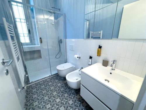 Design apartment a 2-minute walk from Maciachini metro station