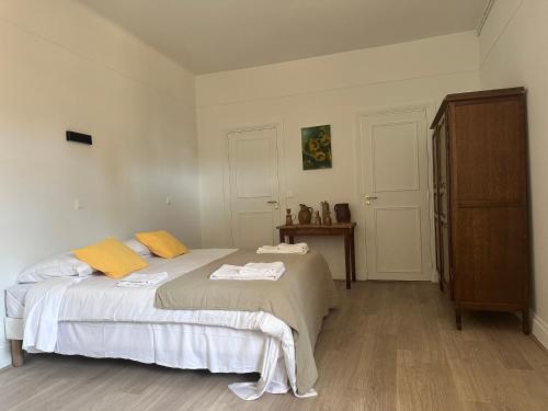 Galeriebild der Unterkunft Chez Jacques-Louis in Cosne Cours sur Loire