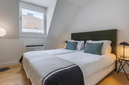 Penthouse on the Tagus in Alfama by LovelyStay