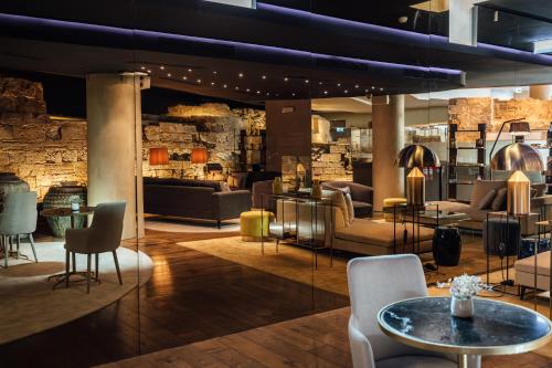 Corpo Santo Lisbon Historical Hotel — Property building