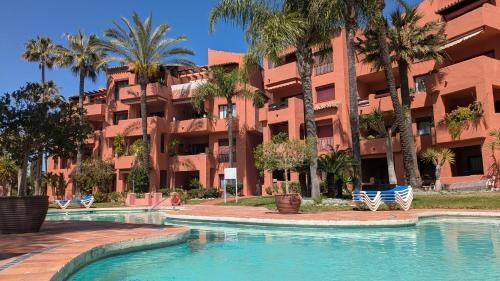 Marbella Bliss 2 Min to Alicate Beach and Pool in Residence