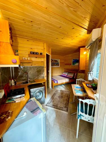 Melina Wooden Beach Cabin For 2 People ,Gjiri Lalzit