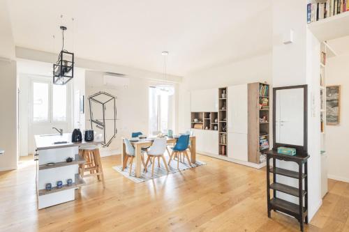 Easylife - Milano - Cantore 12 - Navigli