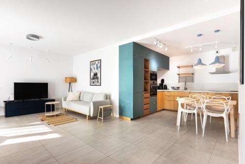 Przestronny apartament PARKING by NEARTOpl