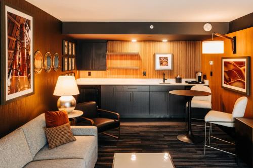 The Trail Hotelにあるシーティングエリア