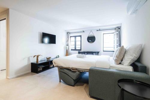 2 Pcs Plein Coeur Ville, Palace Festivals, Port Plages
