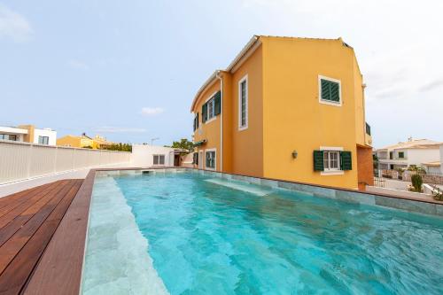 Afbeelding uit fotogalerij van Western Mos Guesthouse in Lagos