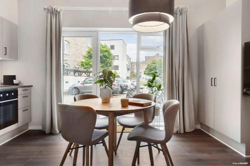 Foto Cozy Scandinavian Studio with Direct Entry 1