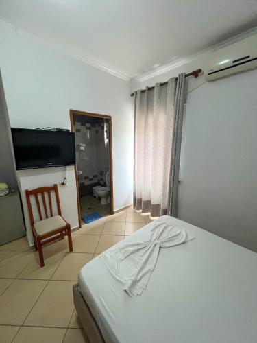 Imagen de la galería de Hotel Rixhi, en Sarandë