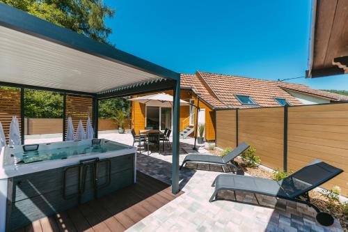 Gîte LEHA avec jacuzzi à RimbachZell pour 5 personnes